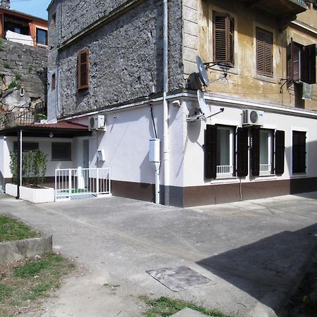 Apartment Anita Near Kantrida Beach Fiume Esterno foto
